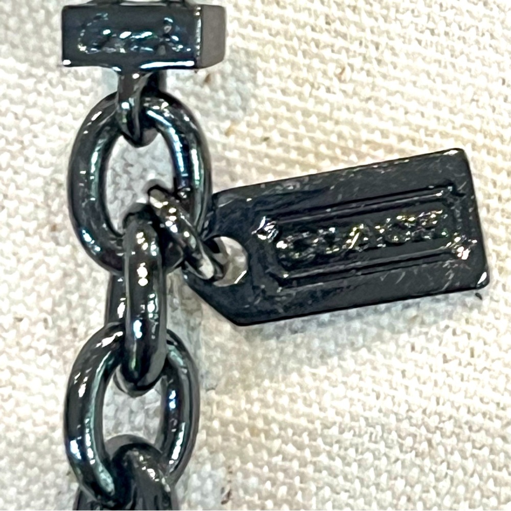 NWT Coach Cage Station Pave Crystal Nevklace - Picture 14 of 15